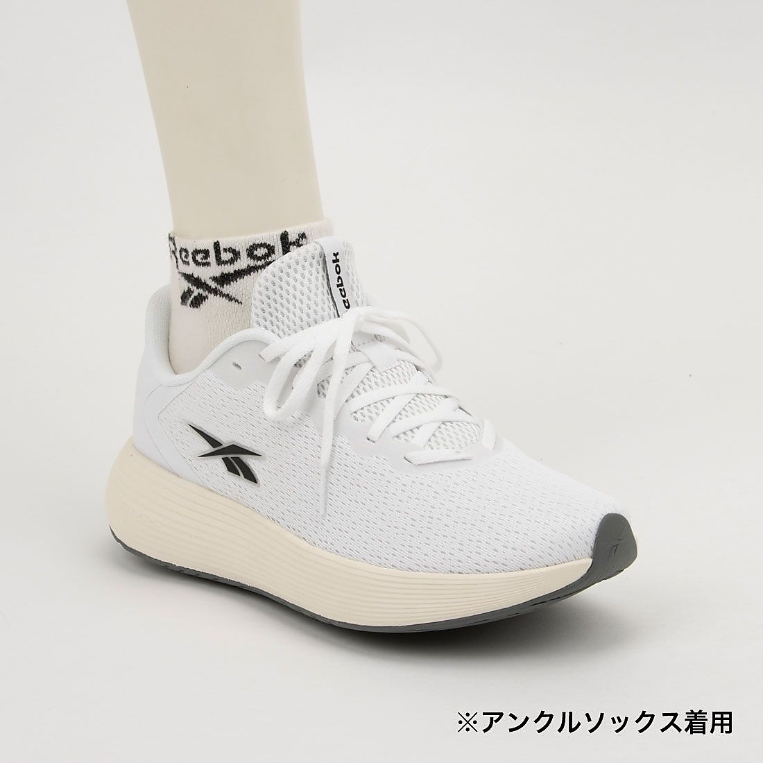 DMX コンフォート プラス ステップ カウント レース ライト / DMX COMFORT + STEP COUNT LACE LITE (ホワイト)