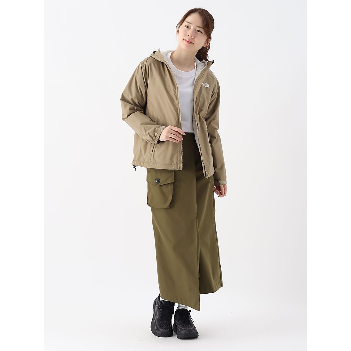 Compact Nomad Jacket　(コンパクトノマドジャケット)