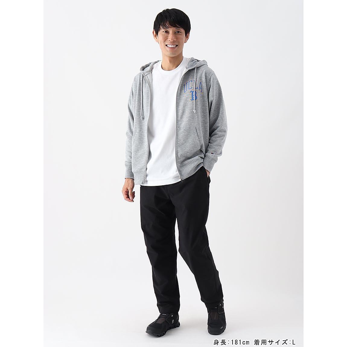 ZIP HOODED SWEATSHIRT