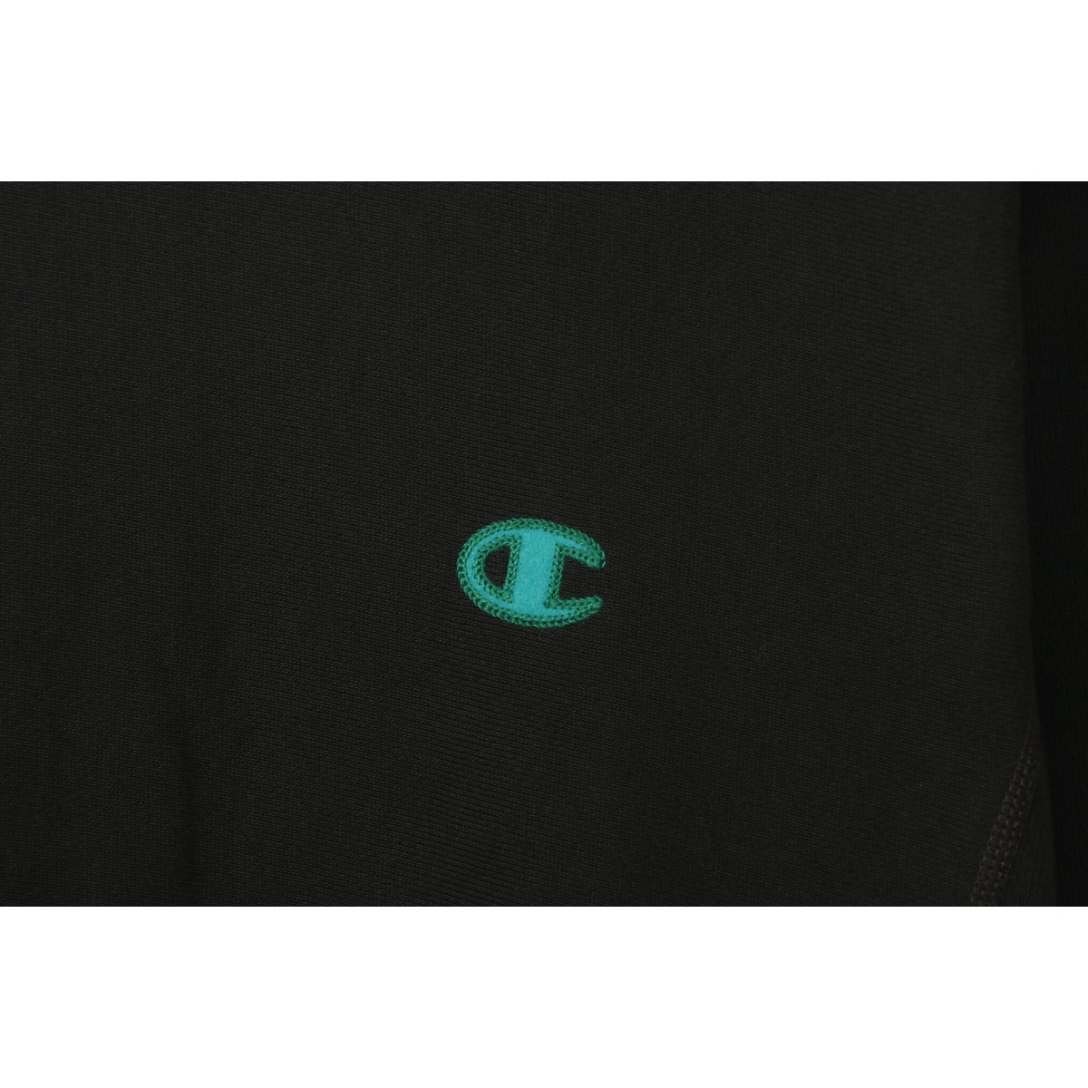 RW CREW NECK SWEATSHIRT