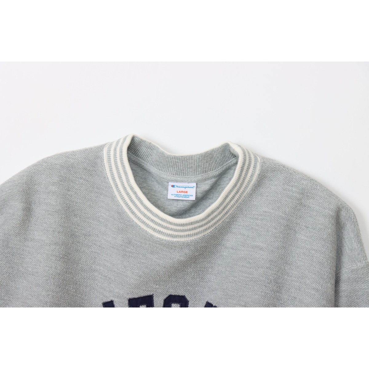 CREW NECK SWEATSHIRT