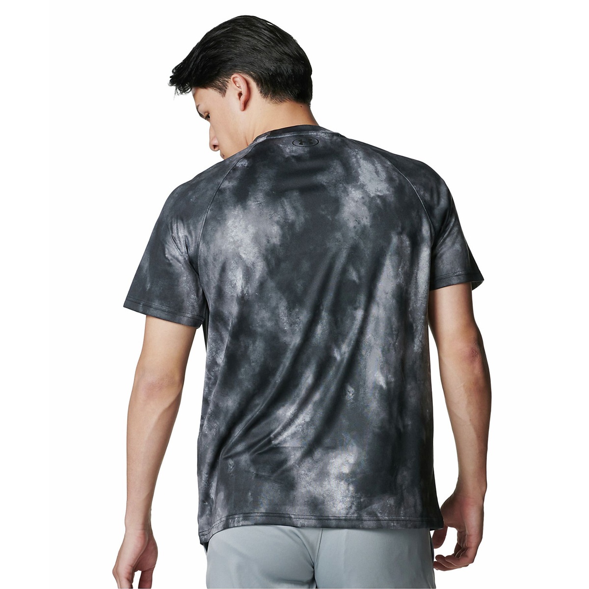 UA TECH SS T SHIRT NOV