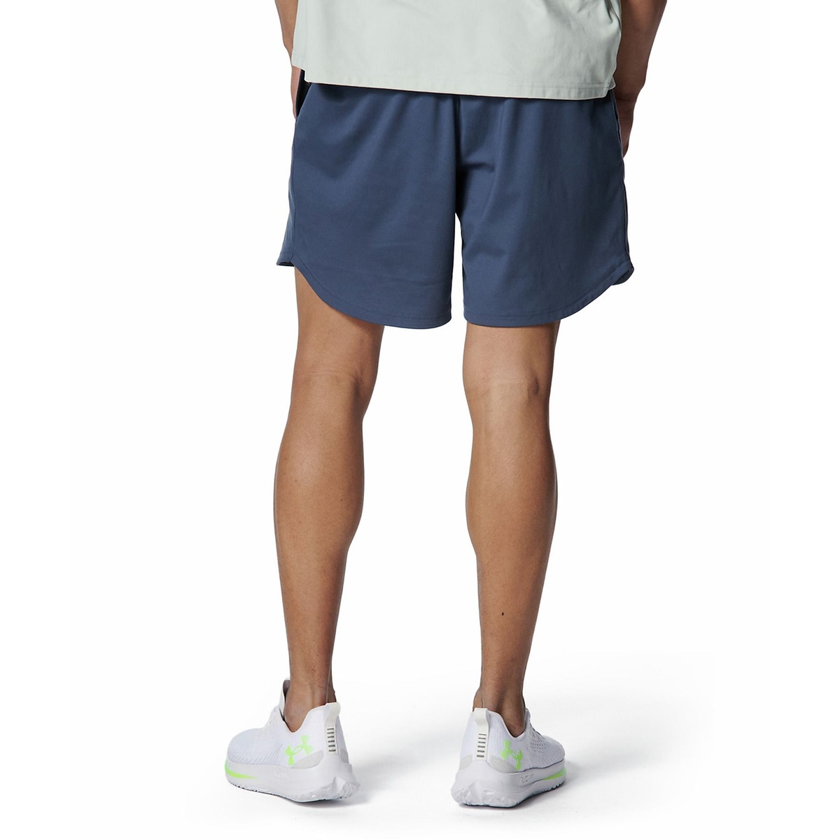 UA MOTIVATE SHORTS