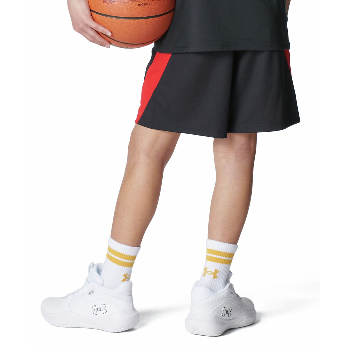 UA Baseline Shorts