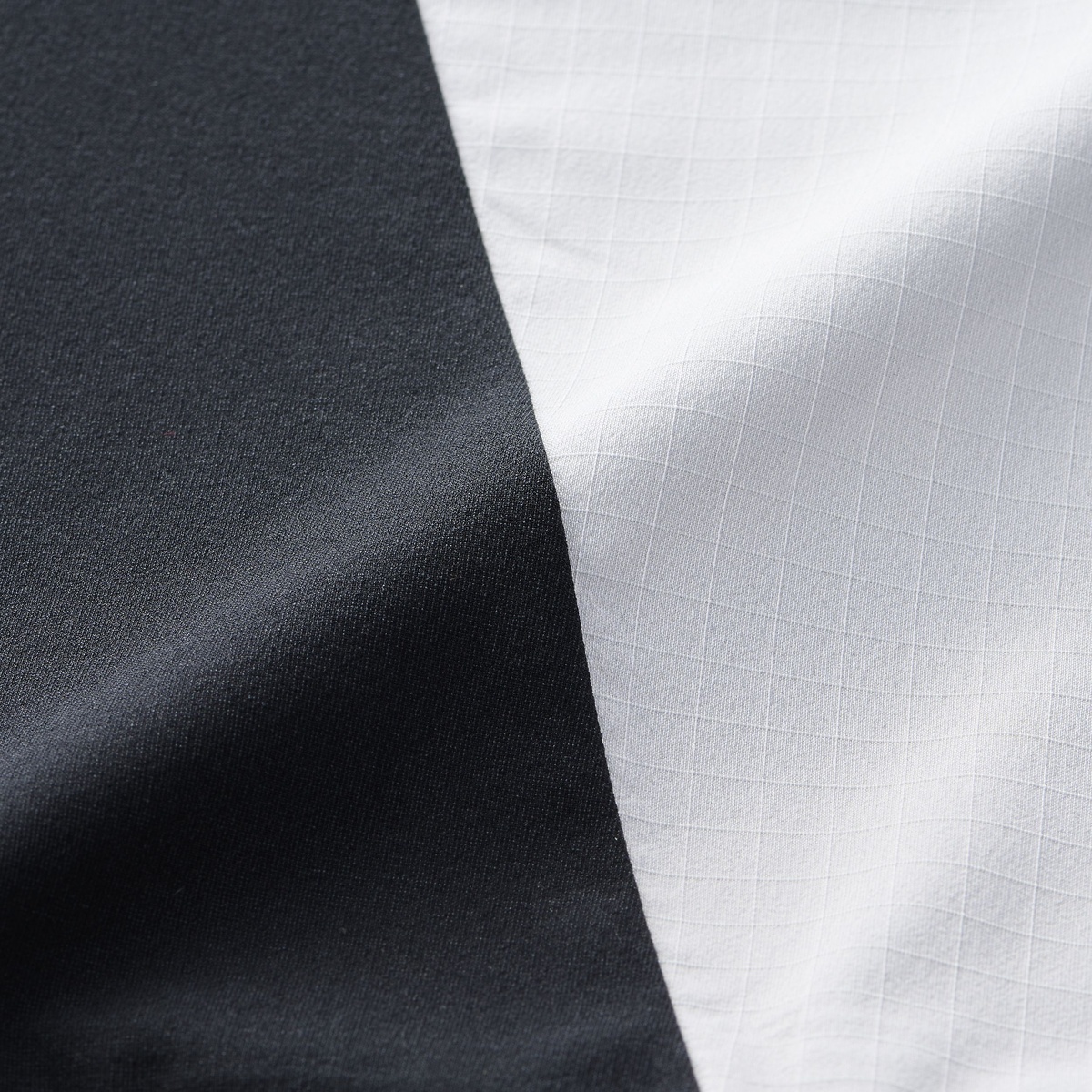 【THE THIRD by UMBRO】アノラックピステトップ