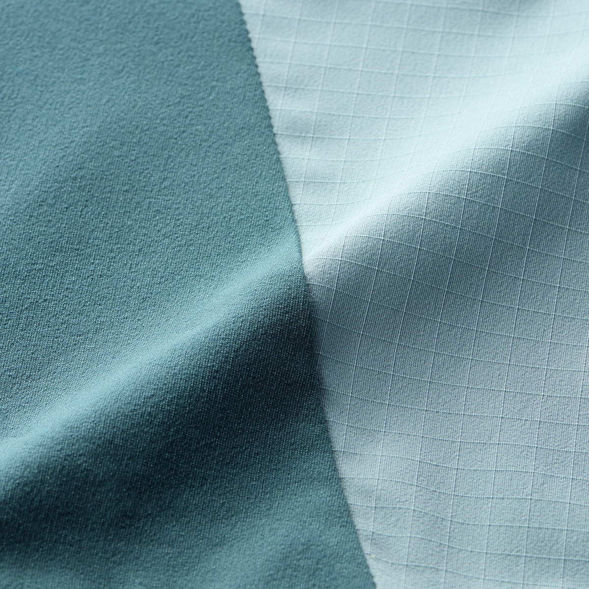 【THE THIRD by UMBRO】アノラックピステトップ