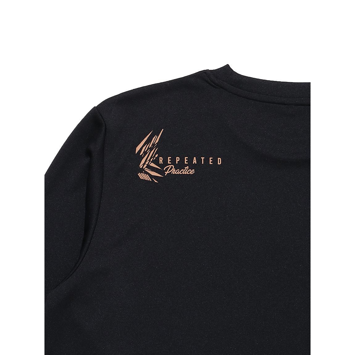 24AWグラフィック長袖Tシャツ Effctive Movement