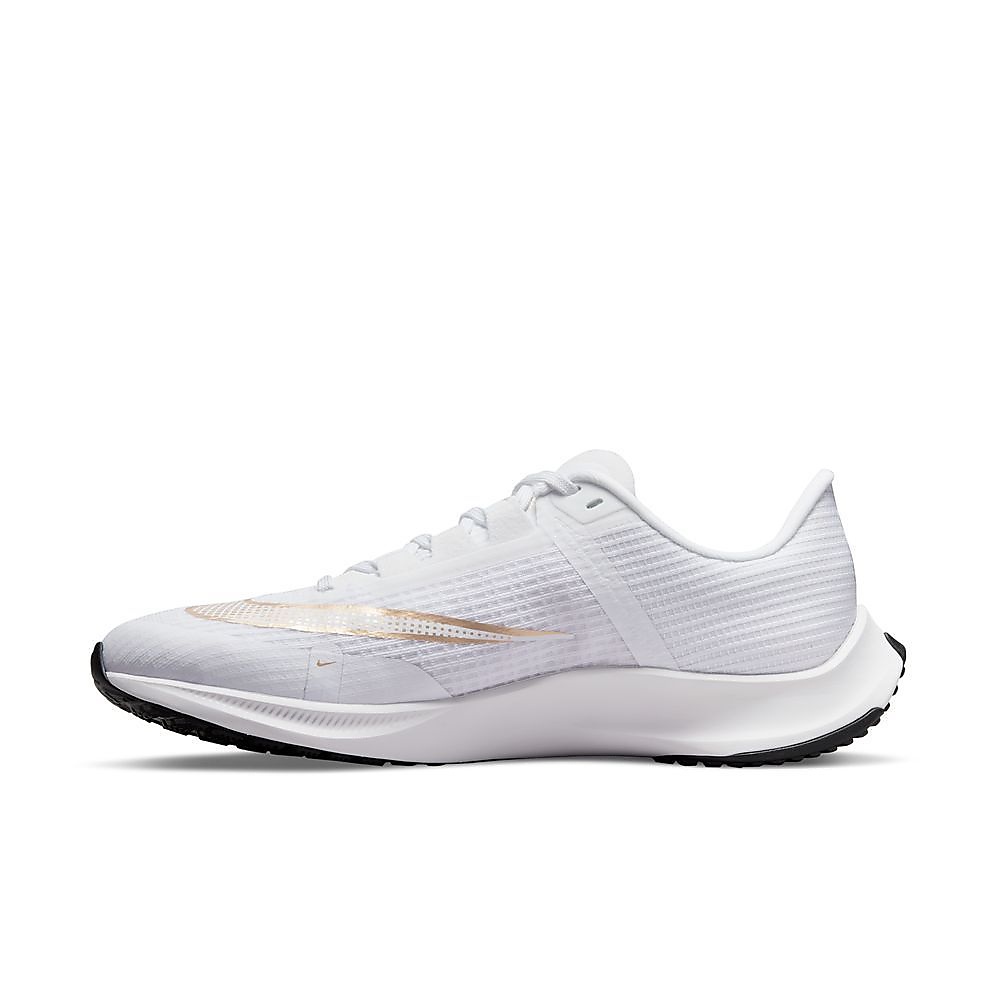 ナイキ エア ズーム ライバル フライ 3