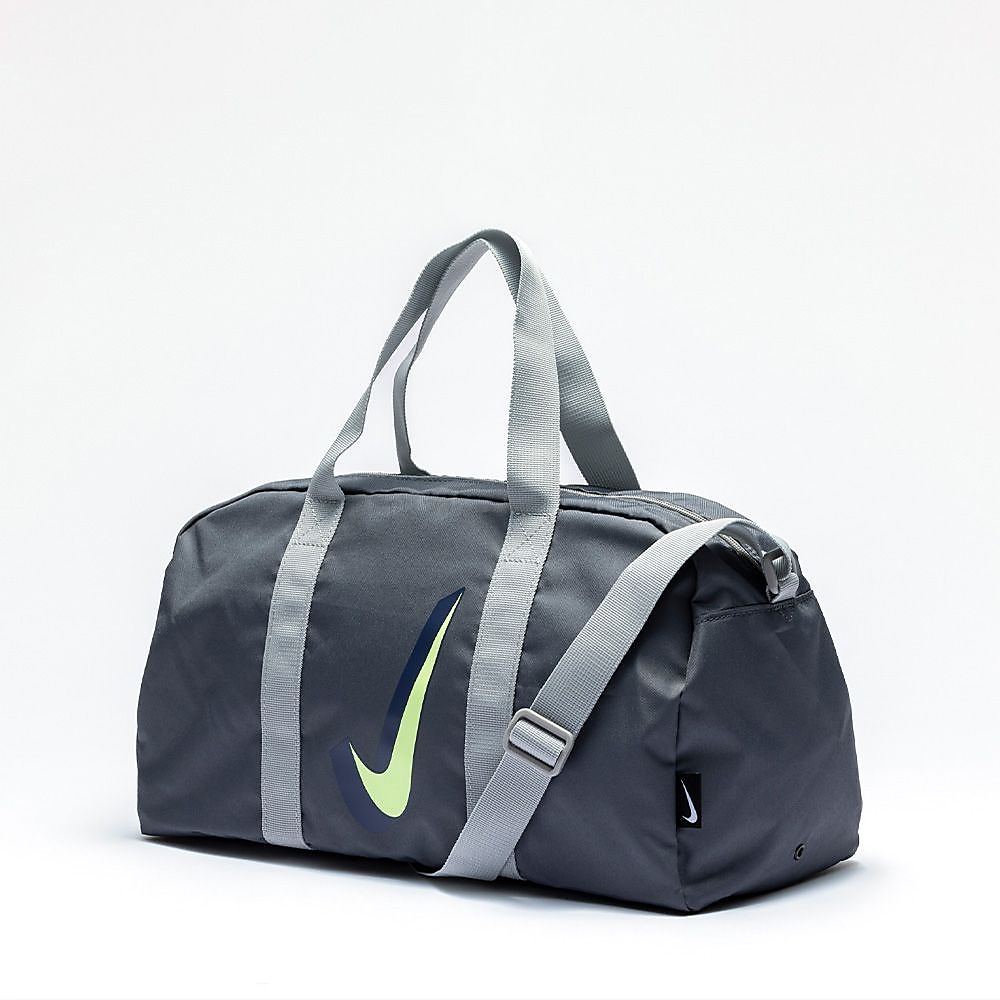 ナイキ SS25 ボストンプールバッグ