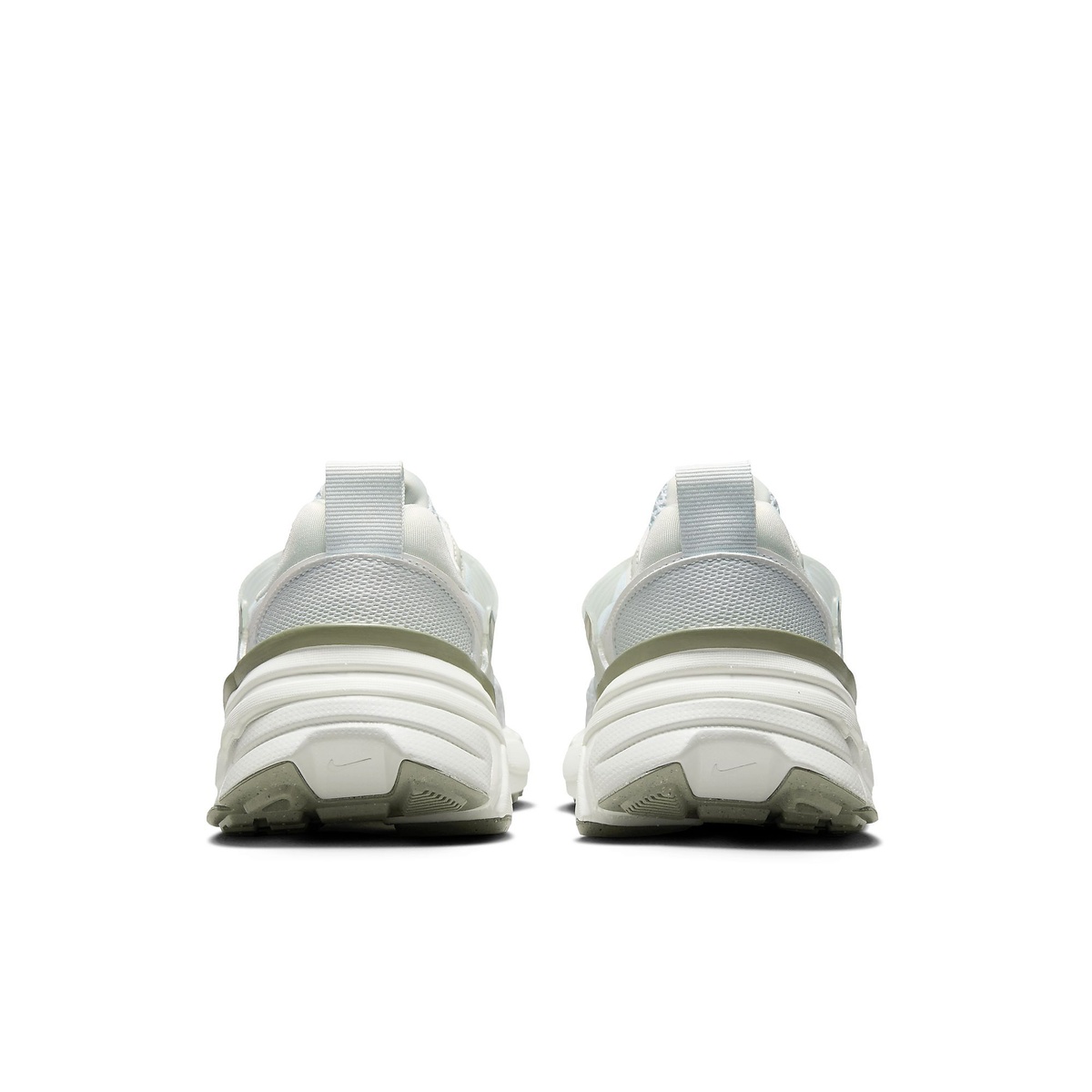 ナイキ ウィメンズ V2K ラン