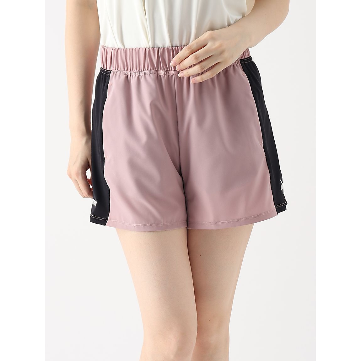 ショートパンツ