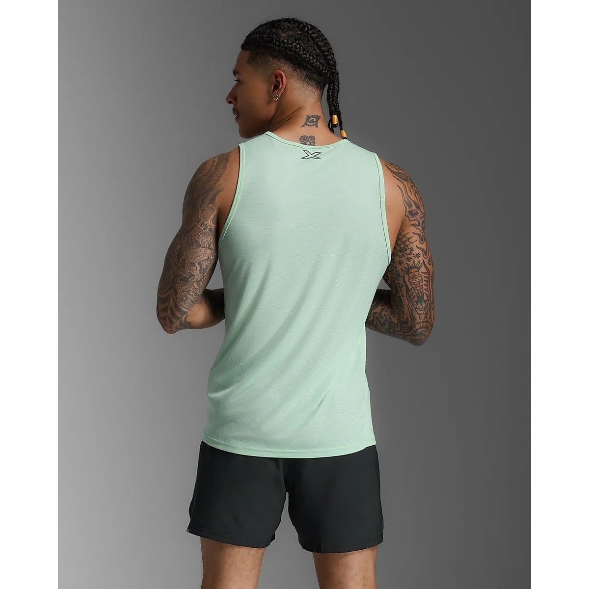 エアロ　タンク