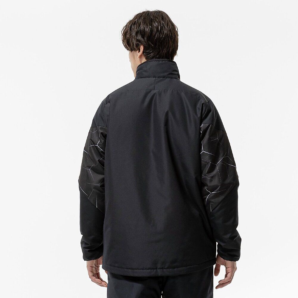 ウォーマージャケット