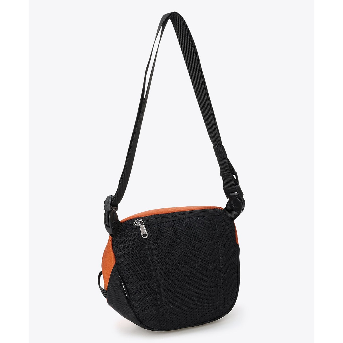 パナシーアショルダー