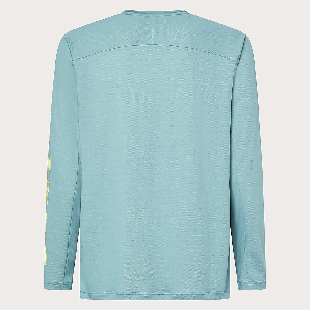 SLANT LOGO PRINT L/S TEE 12.0