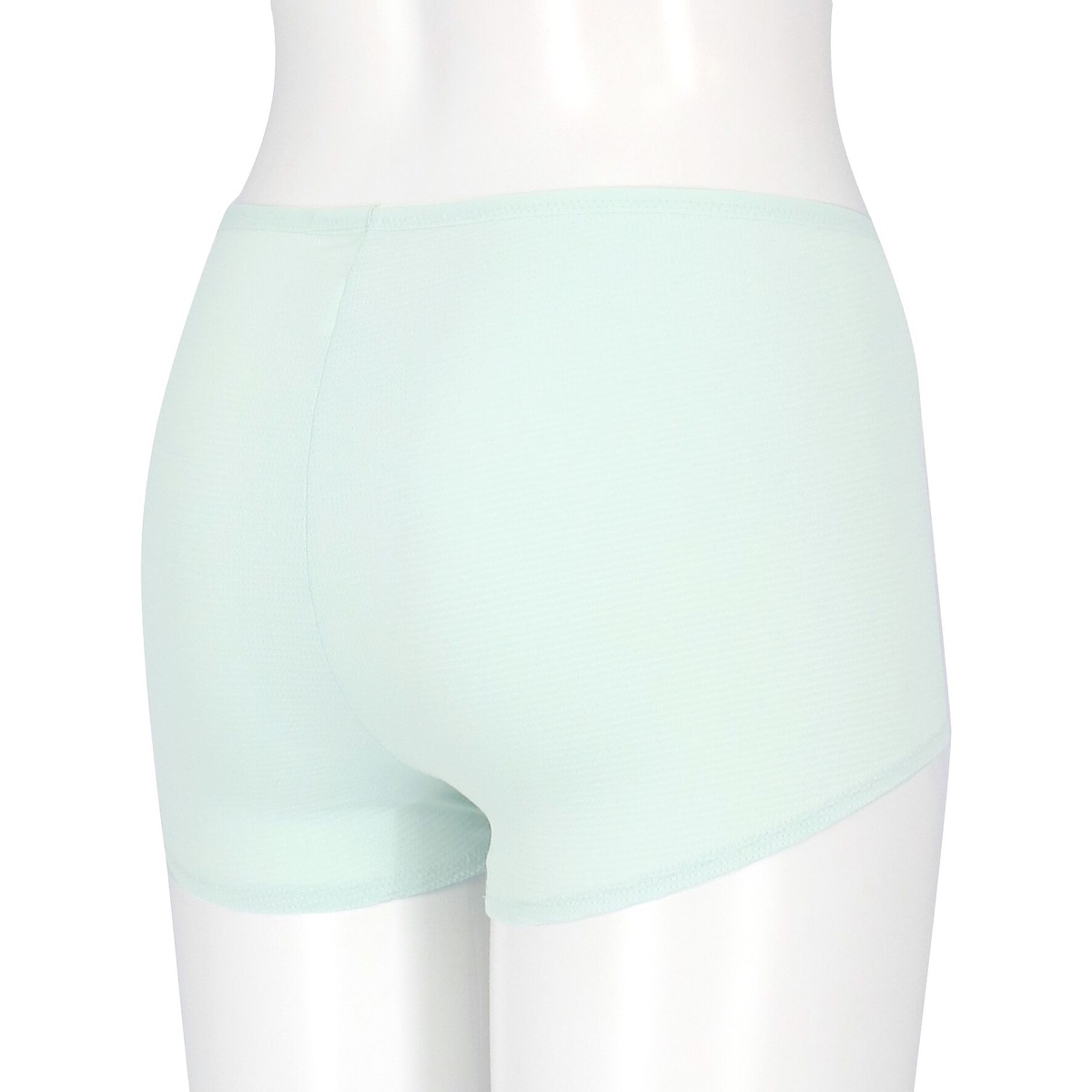 スポーツショーツ