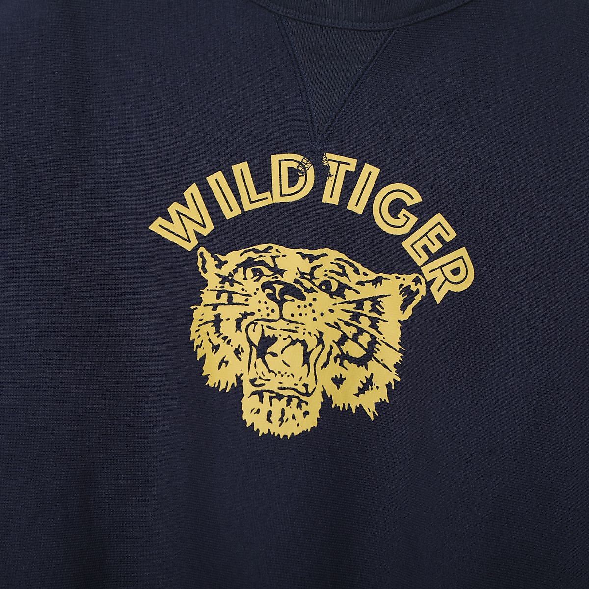 RW CREW NECK SWEATSHIRT