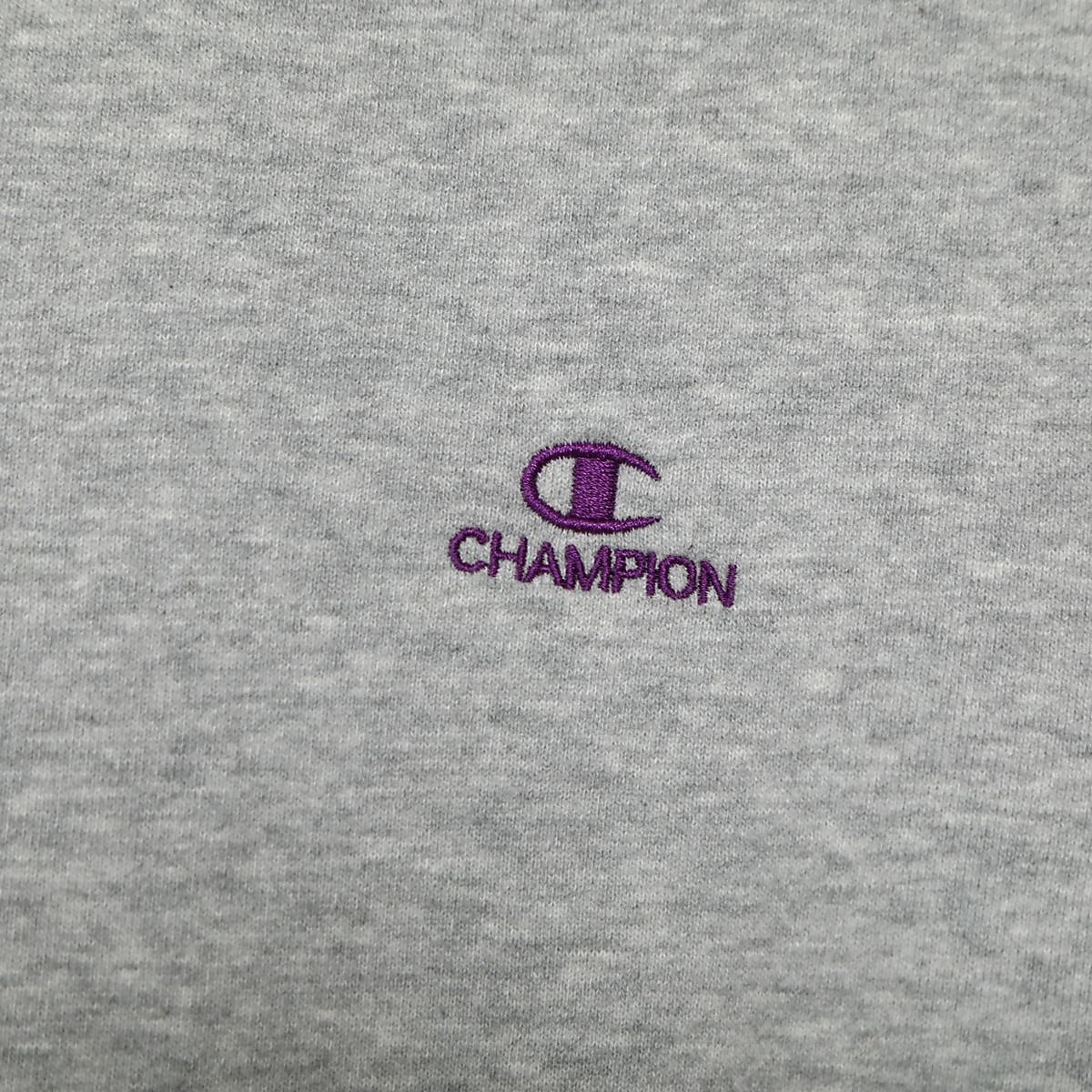 CREW NECK SWEATSHIRT