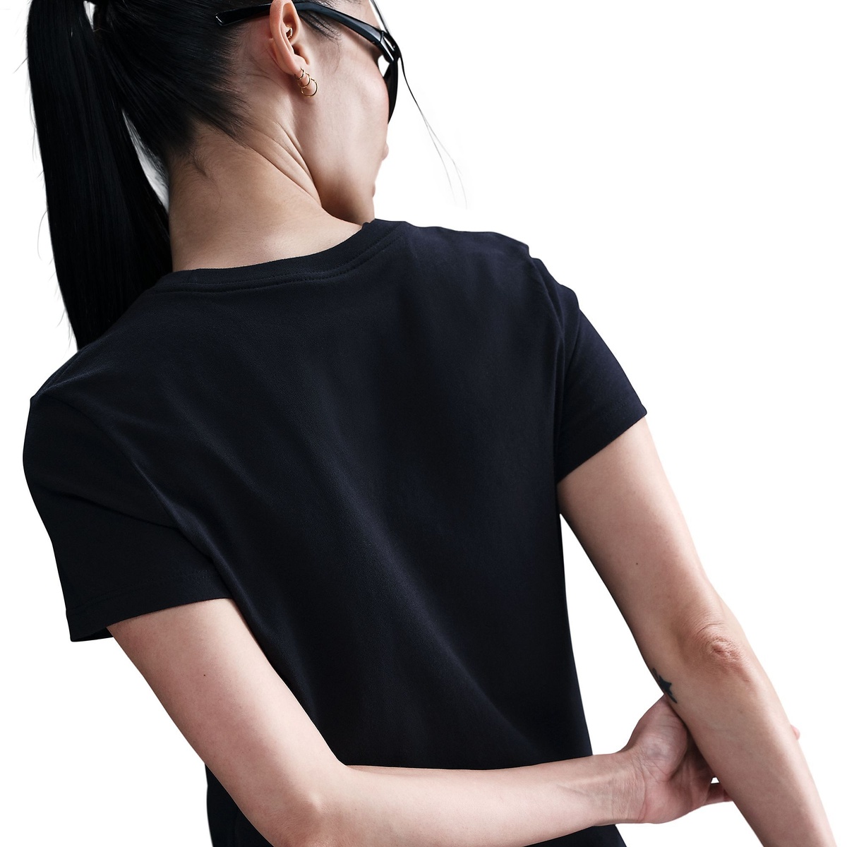 ナイキ ウィメンズ NSW クラブ S/S Tシャツ CRX