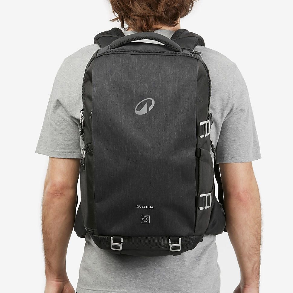 ハイキングカメラバックパック30LBLK