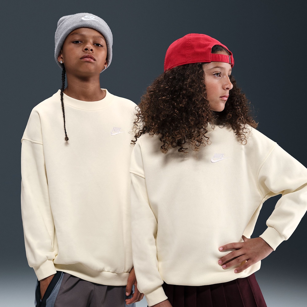 ナイキ YTH ガールズ NSW クラブフリース OVRSZDLBR L/S クルー