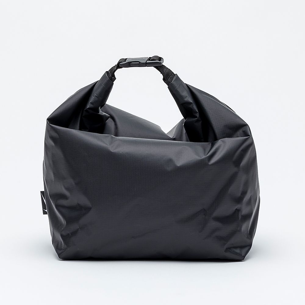 ナイキSS26ウォータープルーフバッグ