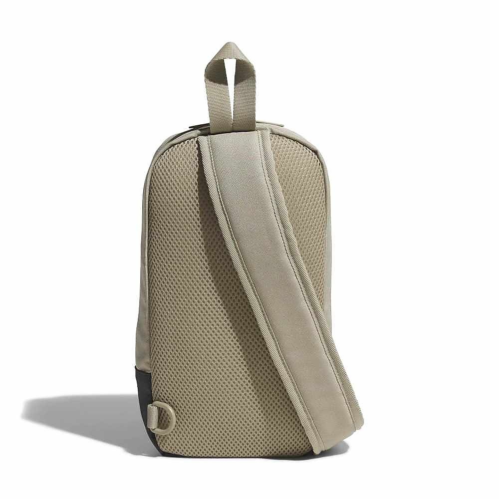 スリングバッグ