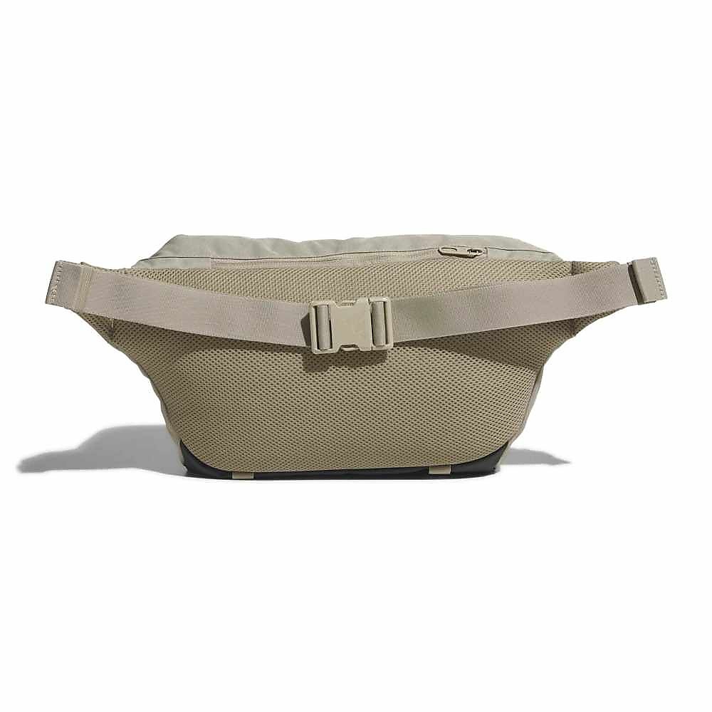 ユーティリティー クロスボディーバッグ