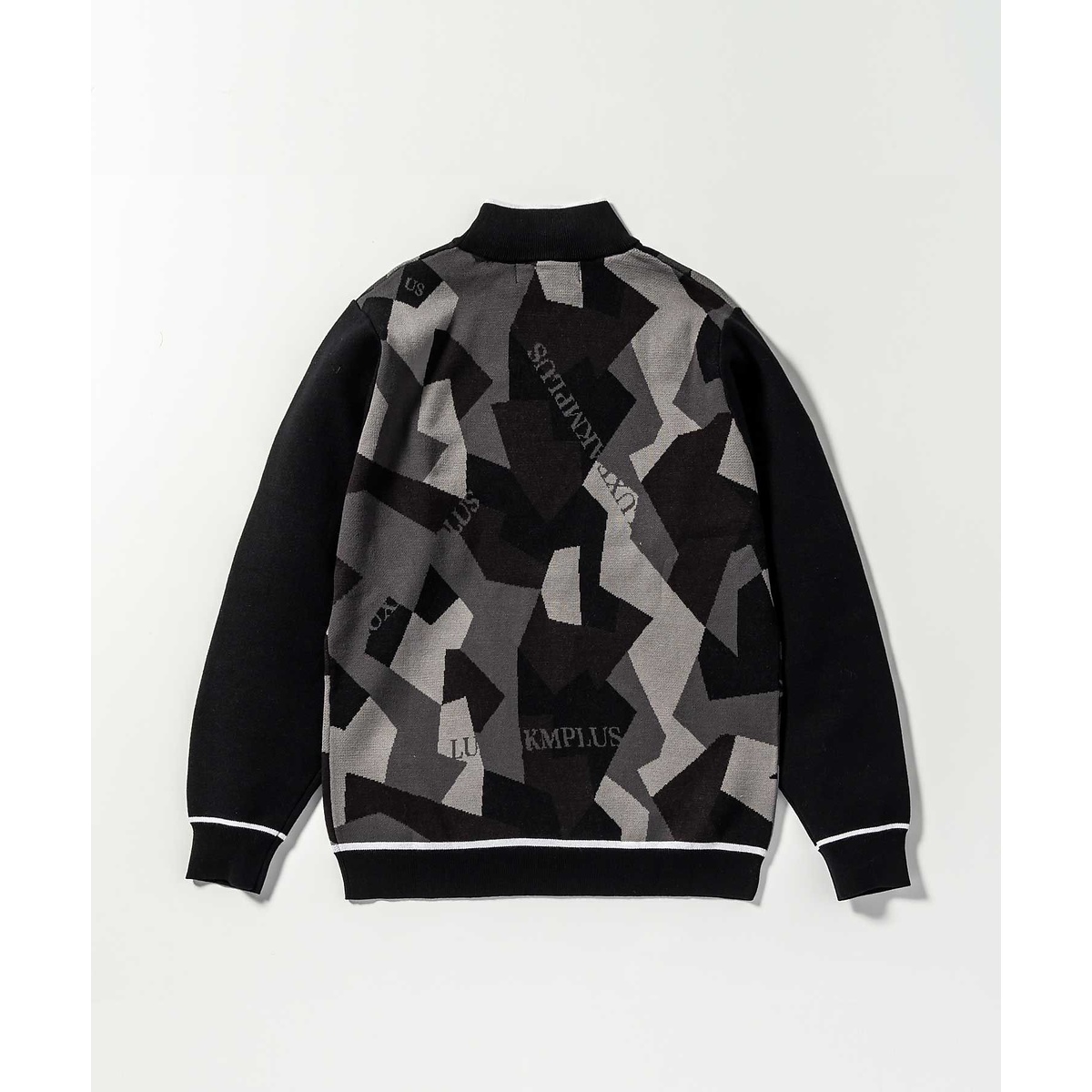 CAMO PATTERN MOCK NECK KNIT