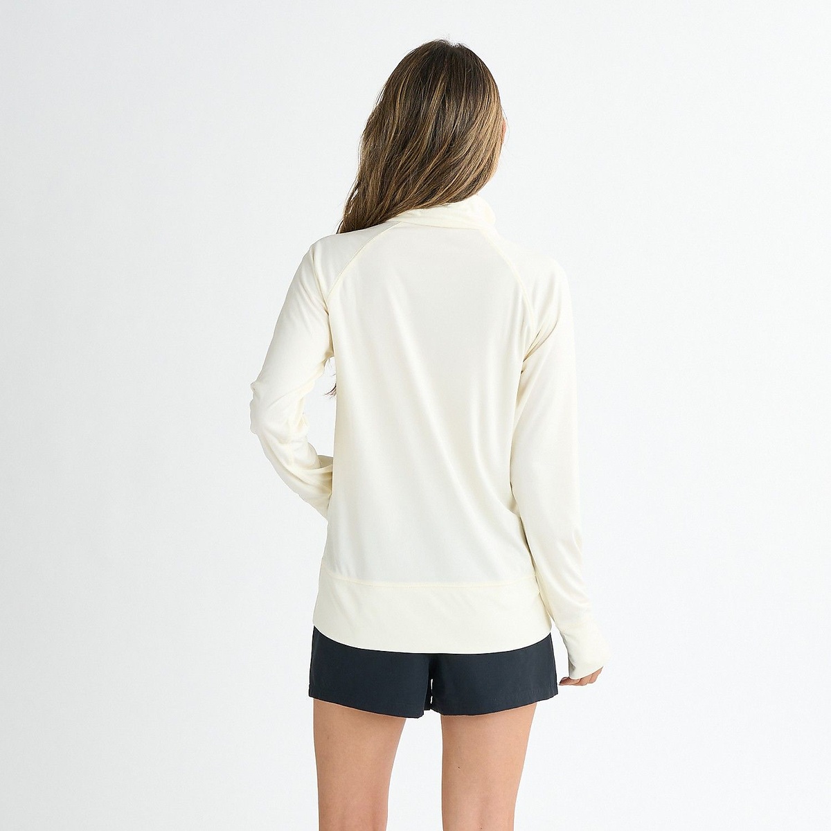 ARTSY FLORAL LOGO STAND