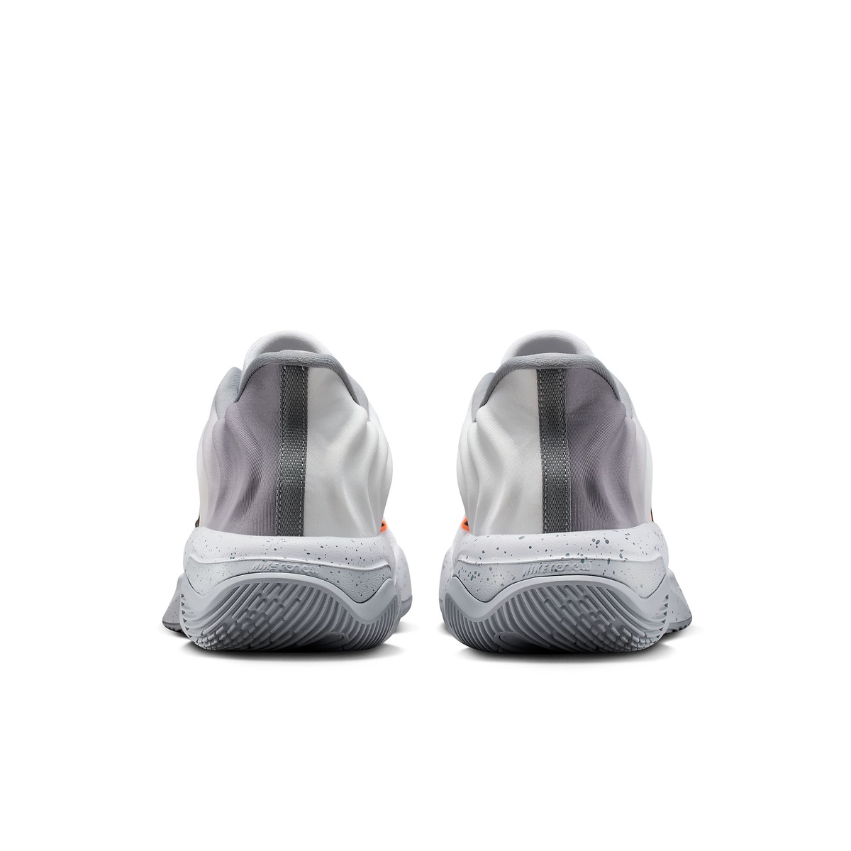 ナイキ ヤニス イモータリティ 4 EP