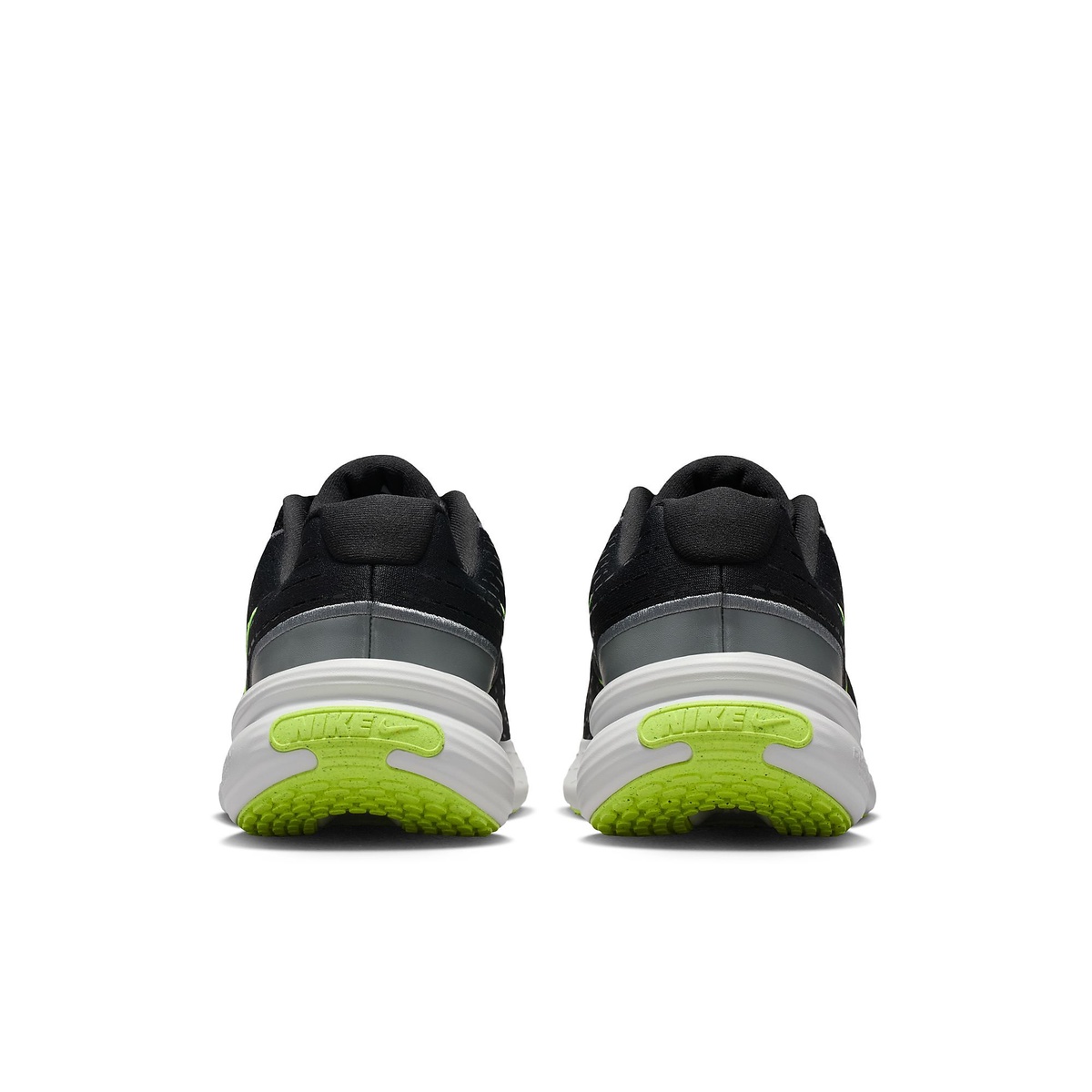 ナイキ アップリフト SC