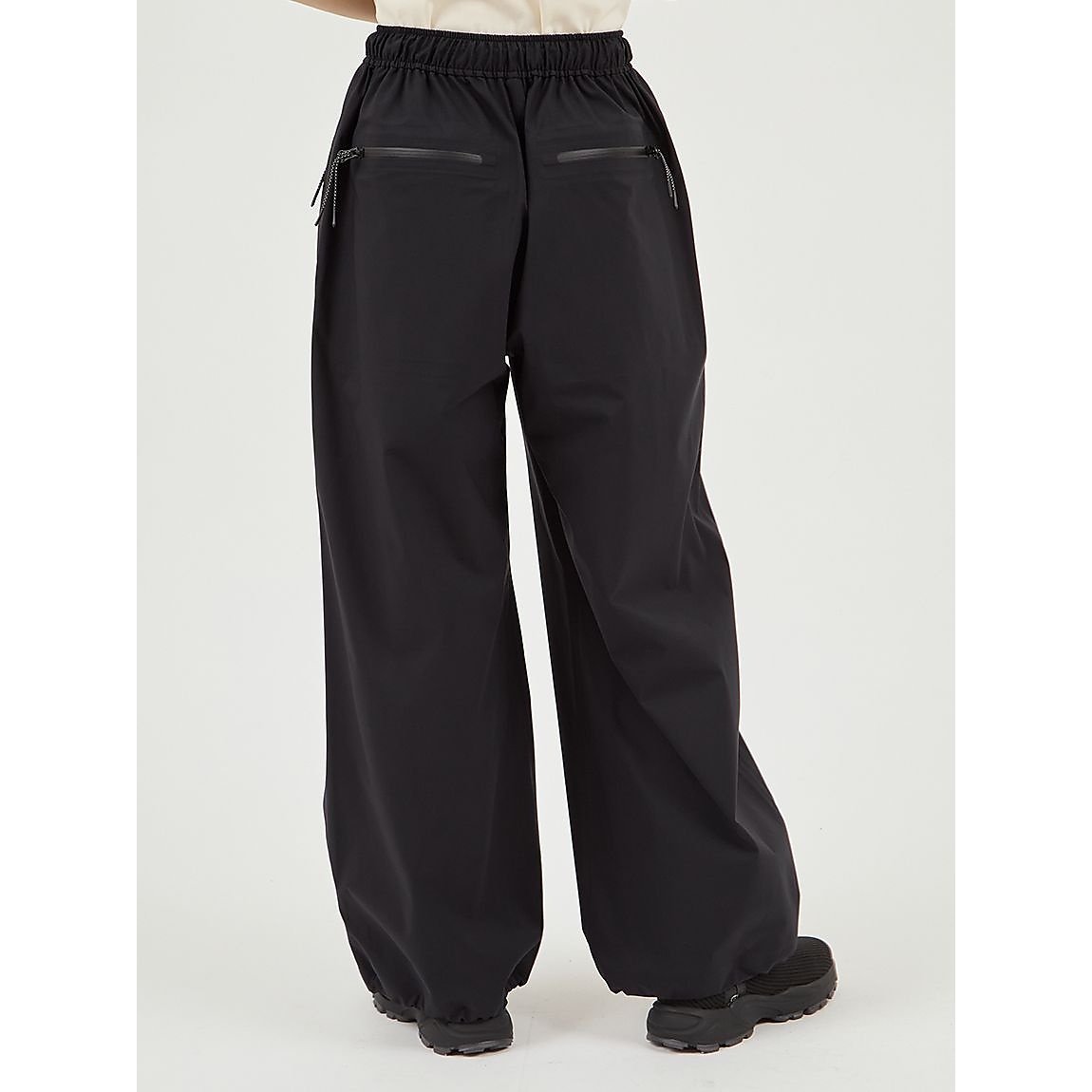 防水シリーズパンツ