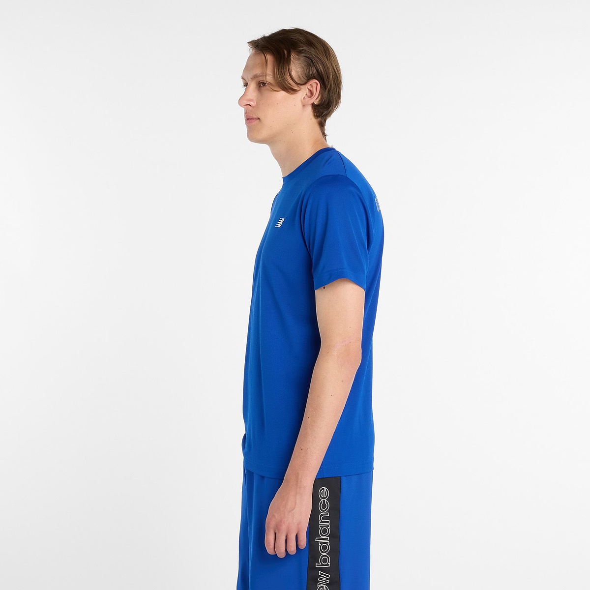 スポーツリニアTシャツ