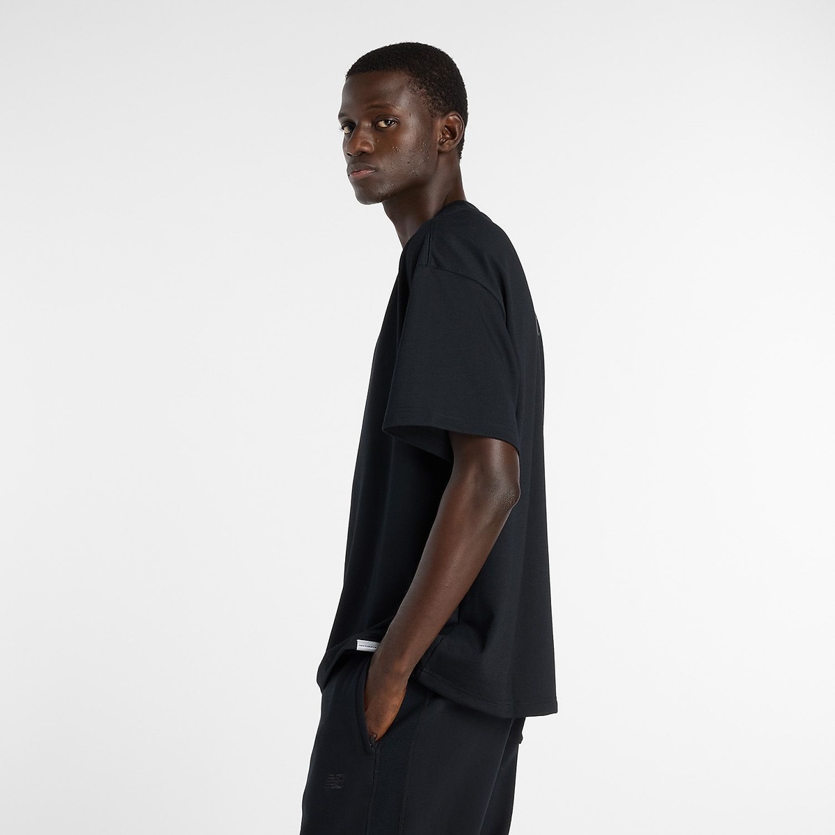 グラフィックTシャツ