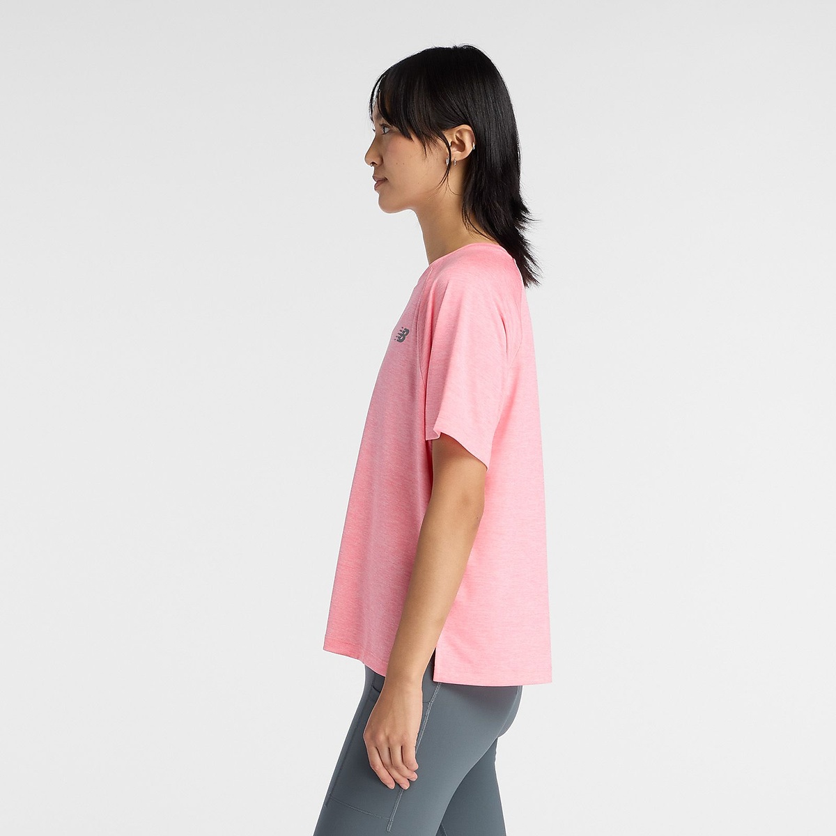 スポーツパフォーマンスTシャツ