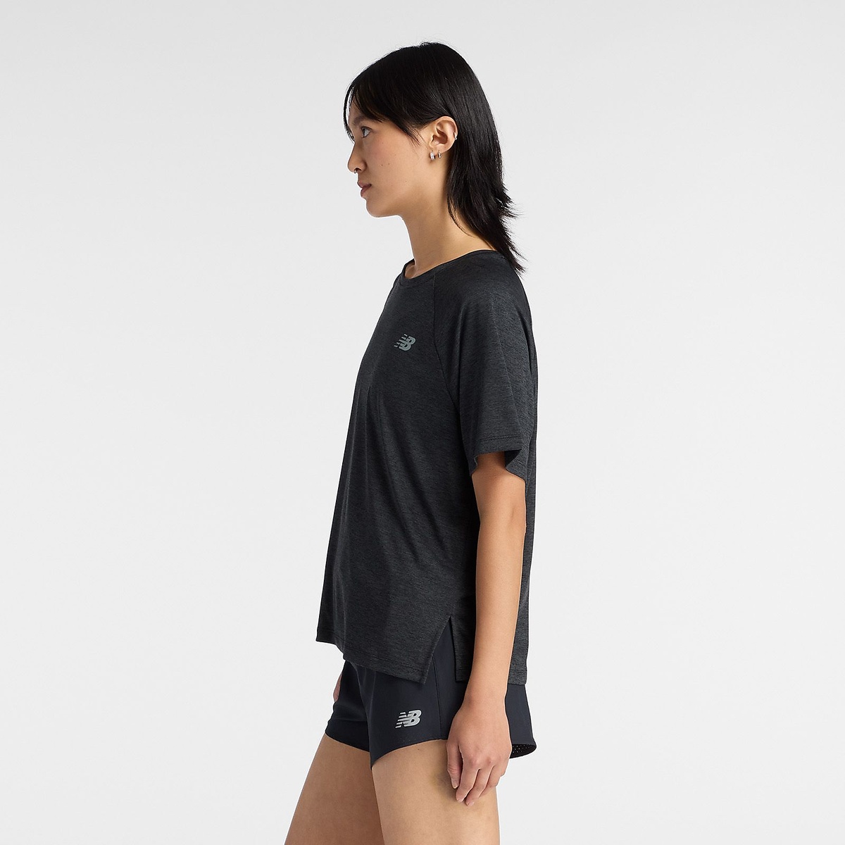 スポーツパフォーマンスTシャツ