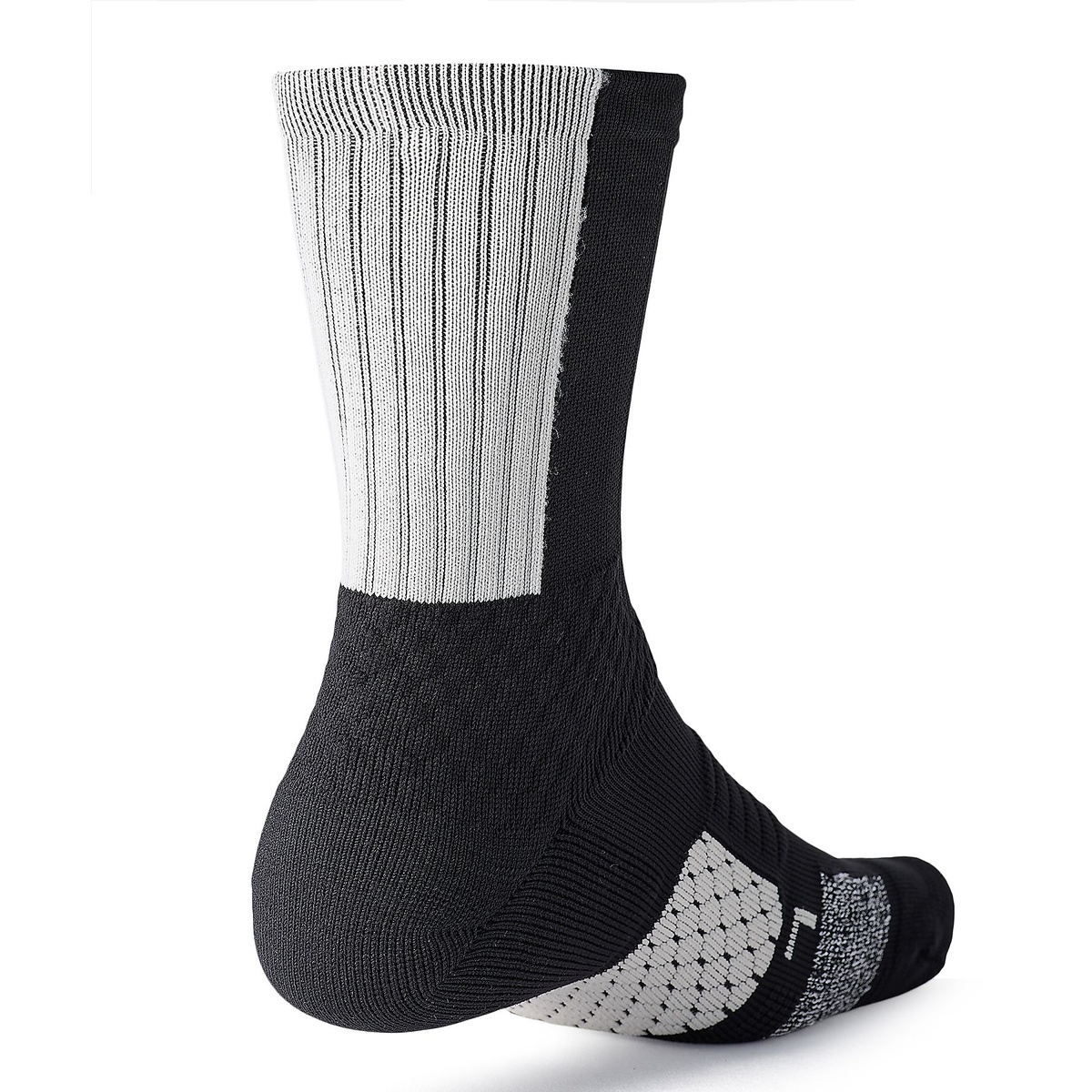 UA STREET QUEST ARMOURDRY SOCKS