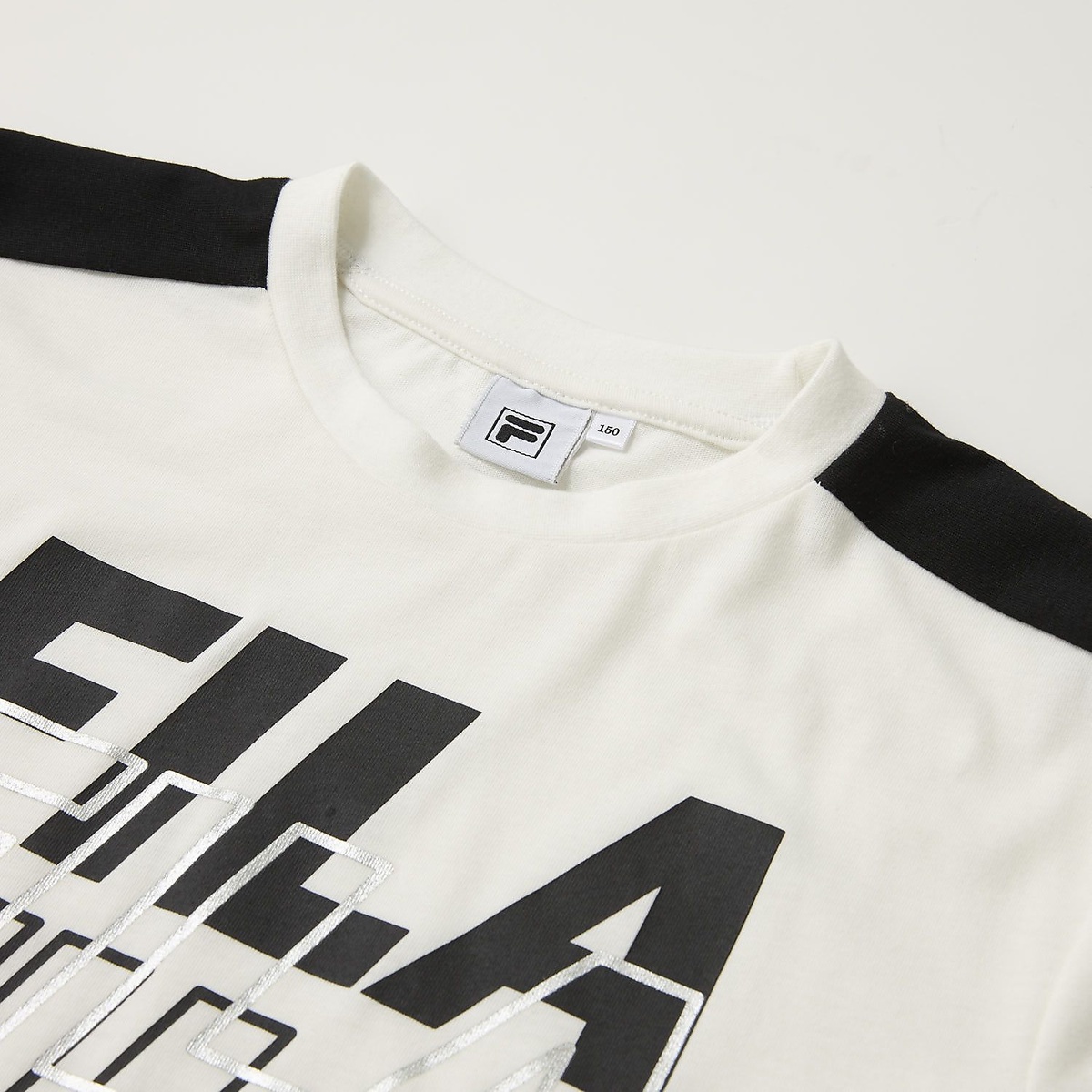 TT ハンソデTシャツ