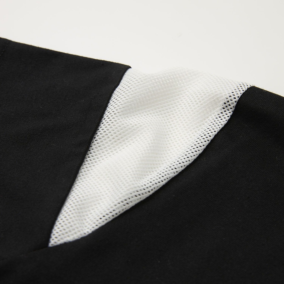 TT ハンソデTシャツ