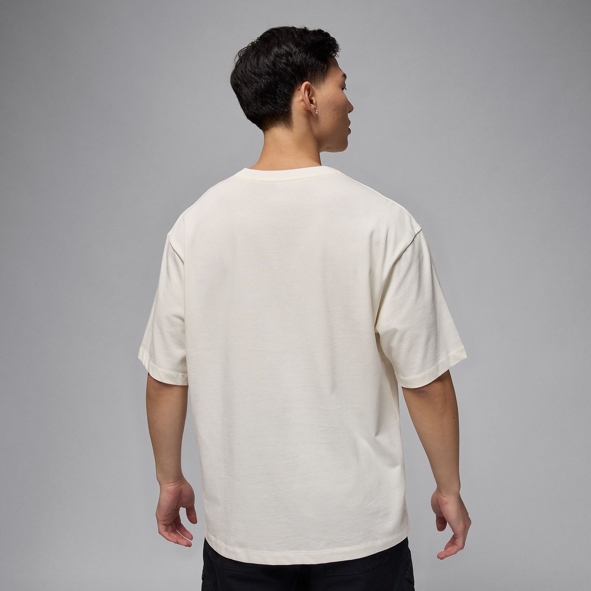 ジョーダン FLT ESS OVSZ クルー S/S Tシャツ