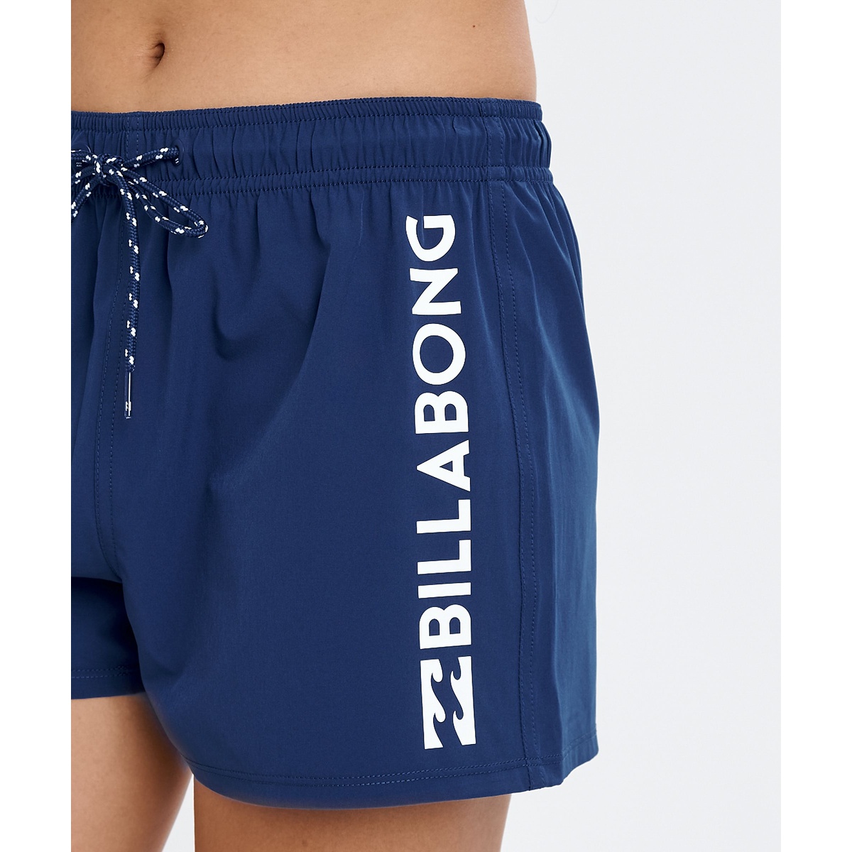 SHORT BOARDSHORTS