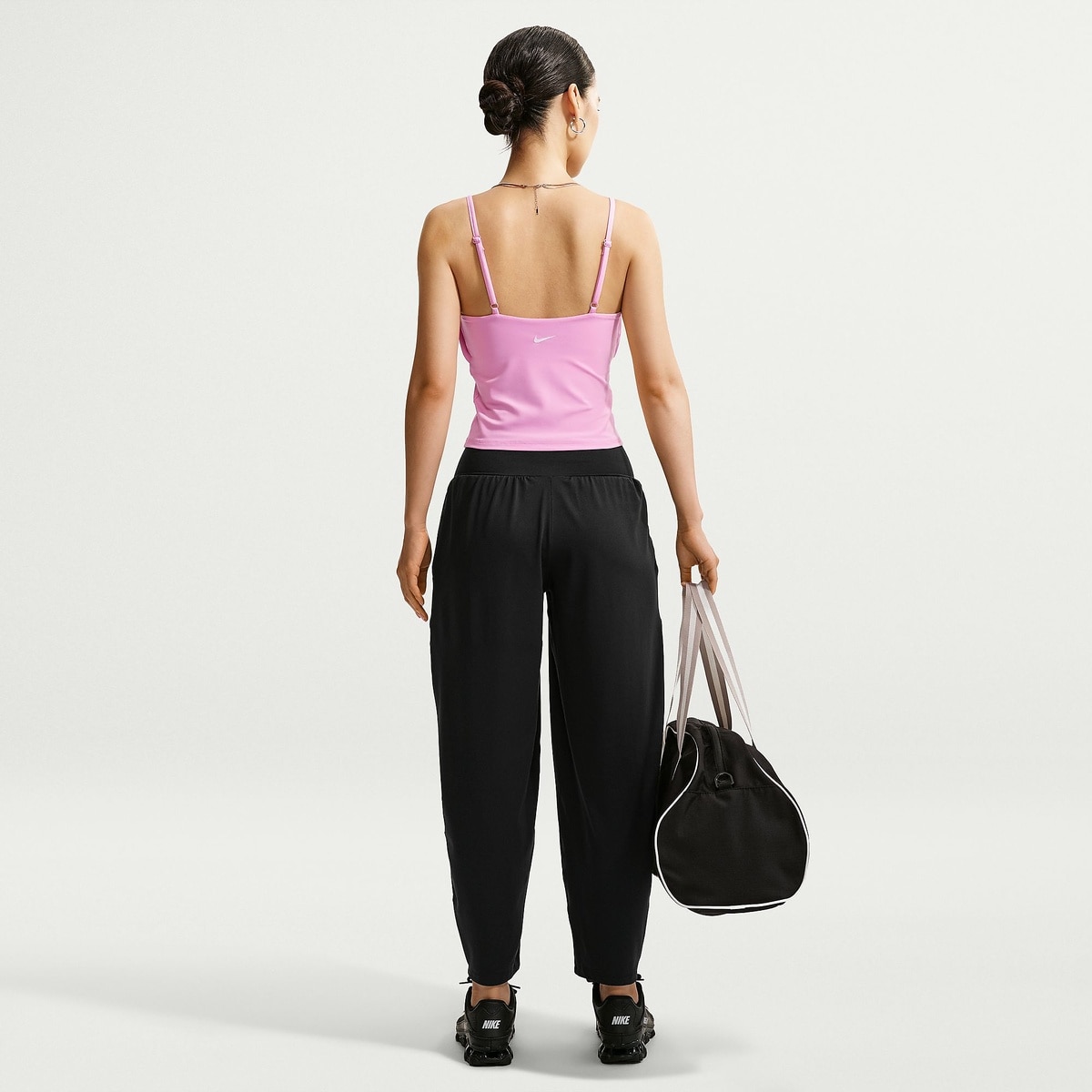 AS W NK ONE RELAXED DF PANT FE