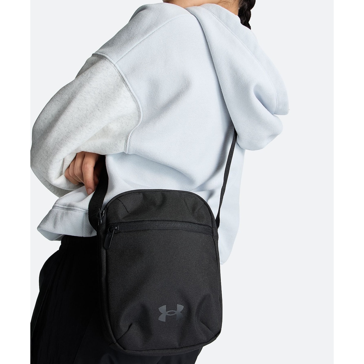 UA ESSENTIAL CROSSBODY