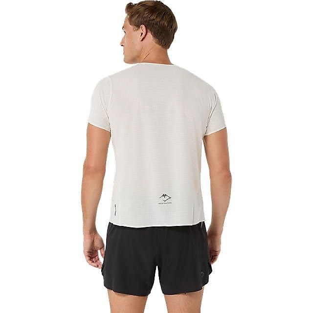 FUJITRAIL ELITE GRAPHIC SS TOP