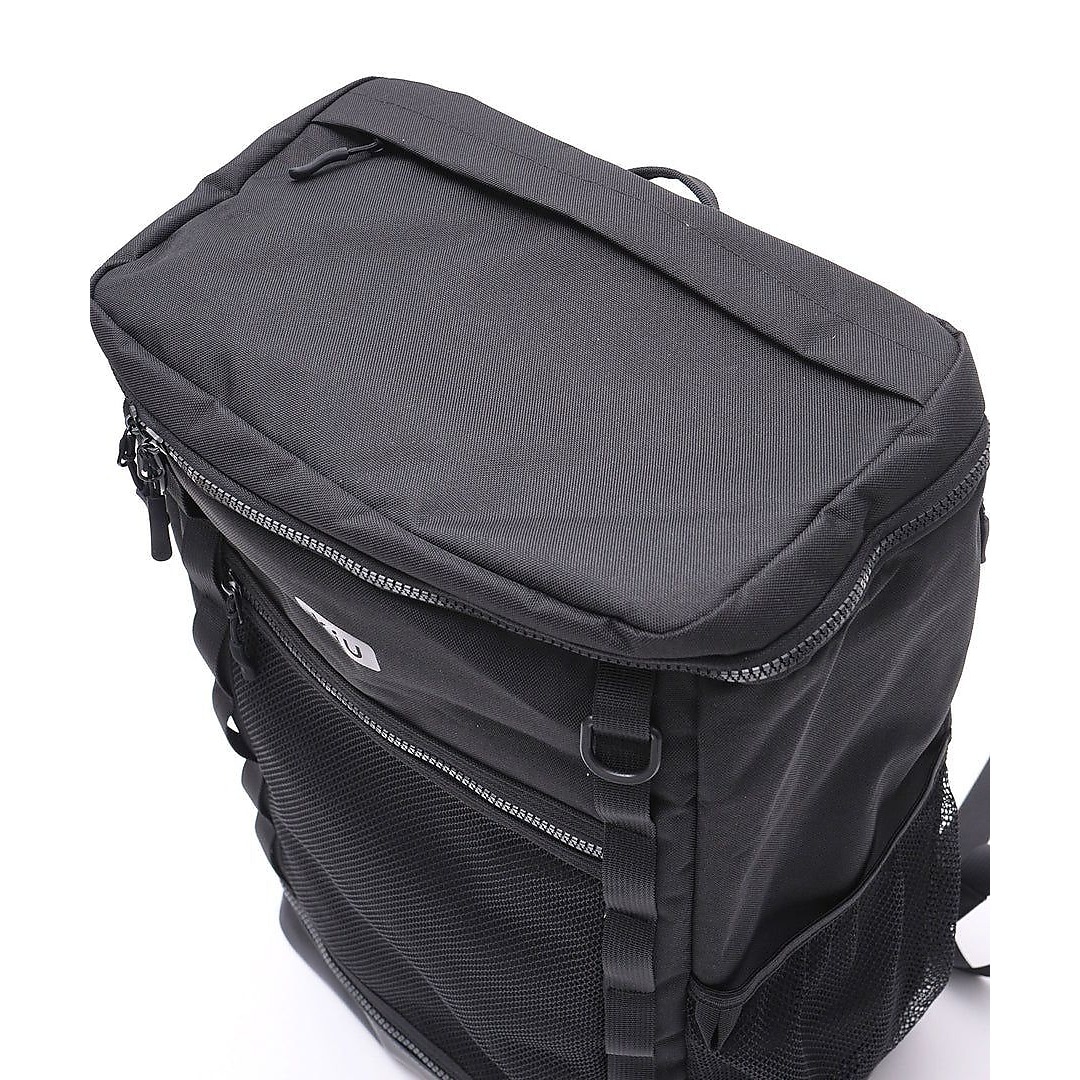 SQUARE BACKPACK