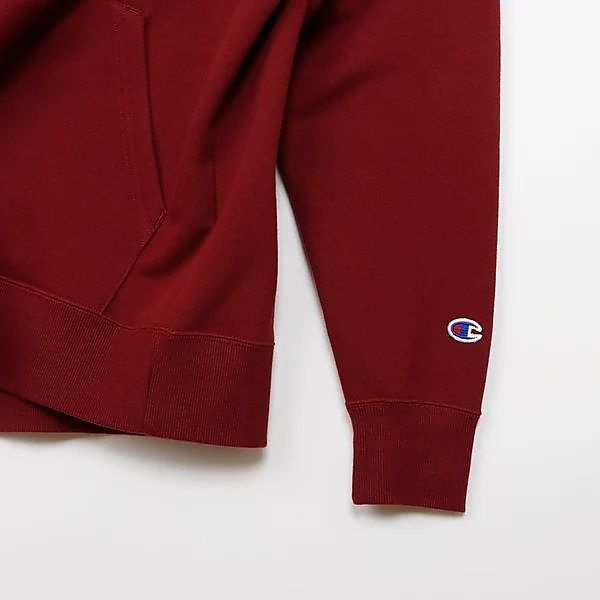 HOODED SWEATSHIRT