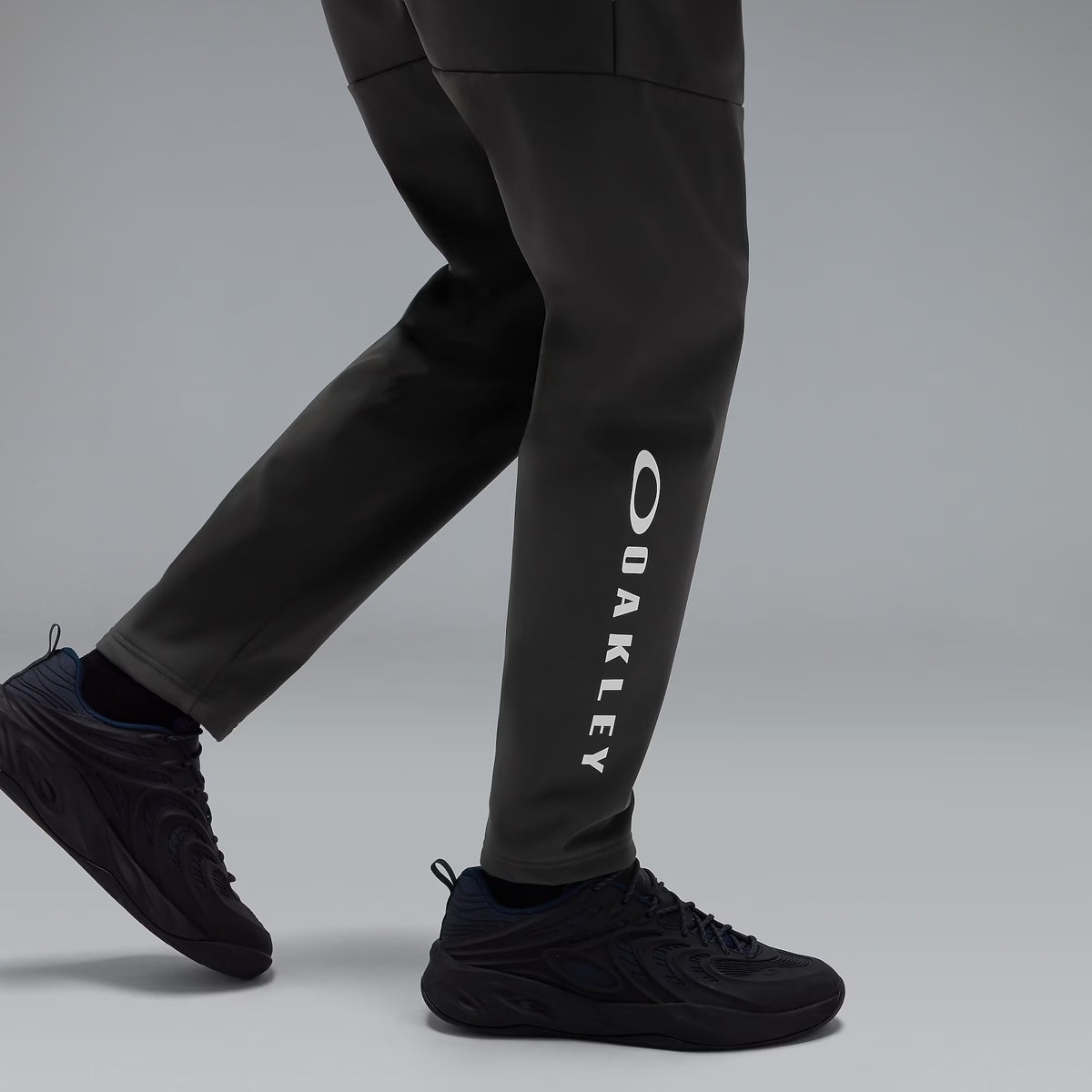 O-FLEX WARM WIND BLOCK PANTS 1.0