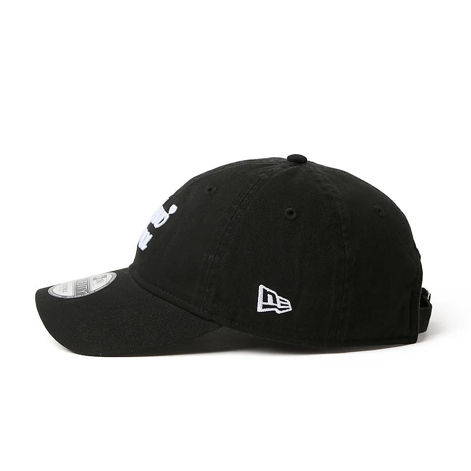 920NE WITH HEART BLK