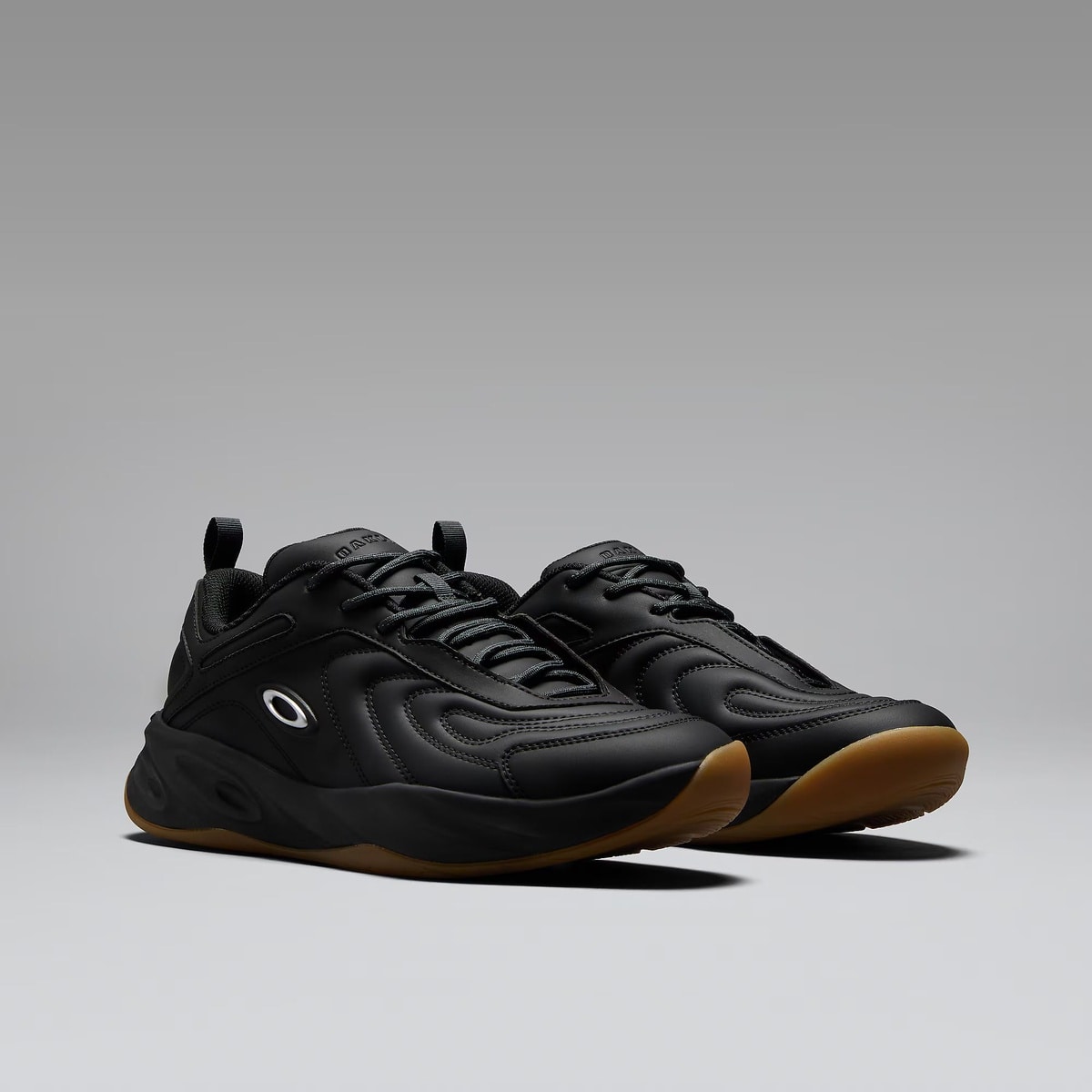 OAKLEY STRIKE BASELINE